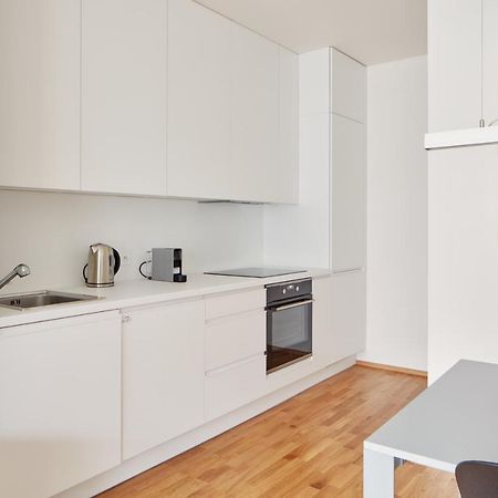 Prague Days - Designer Condo - Trendy Neighborhood エクステリア 写真